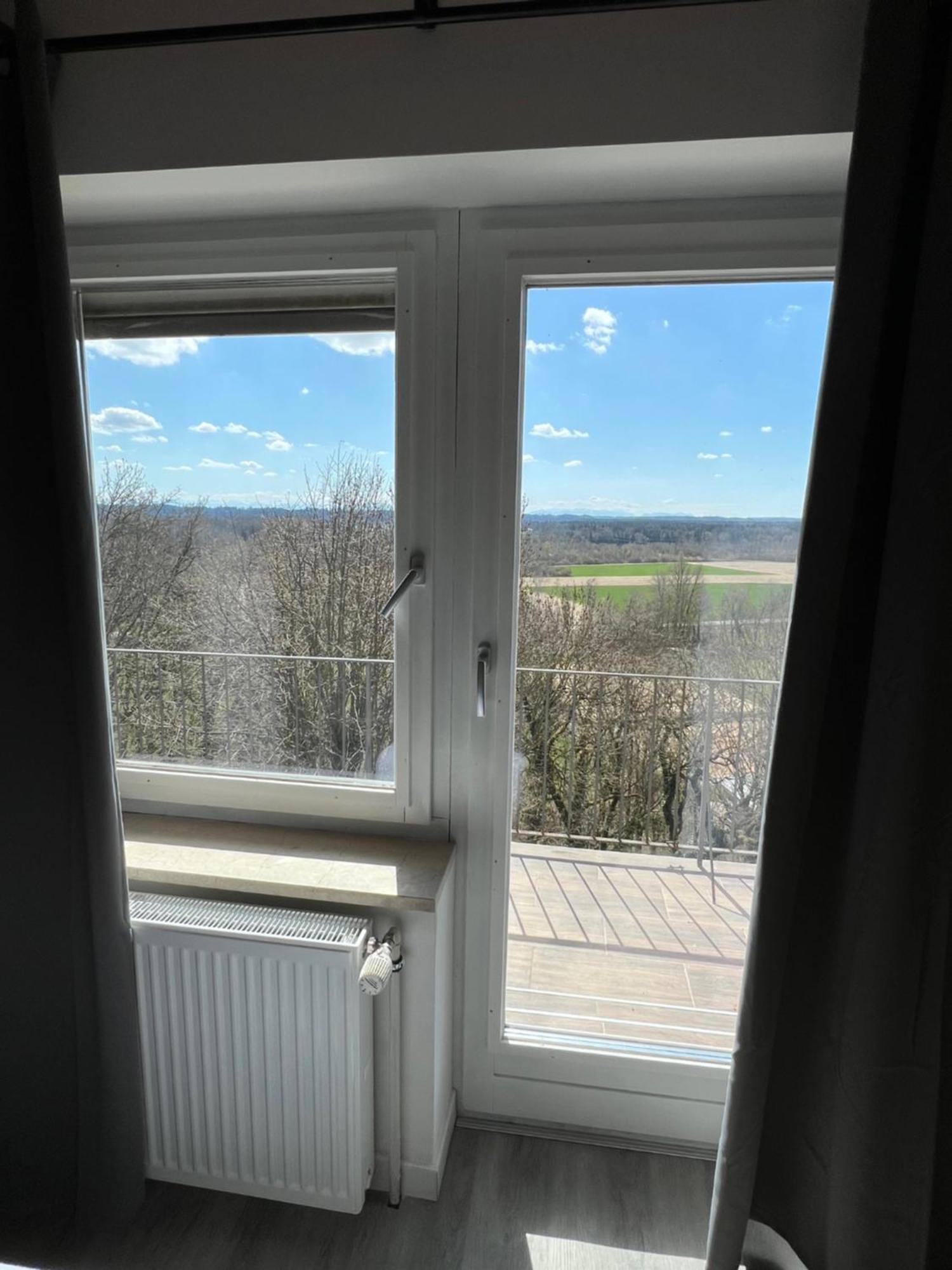 Hotel Bastei Muehldorf am Inn Bagian luar foto